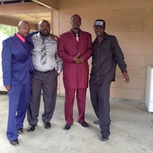 Meet your Posher, Carlos